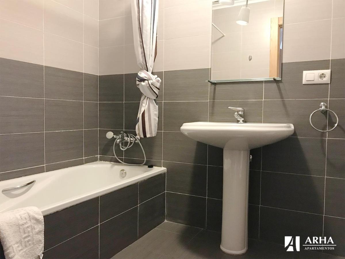 Apartamentos Arha Потес Экстерьер фото