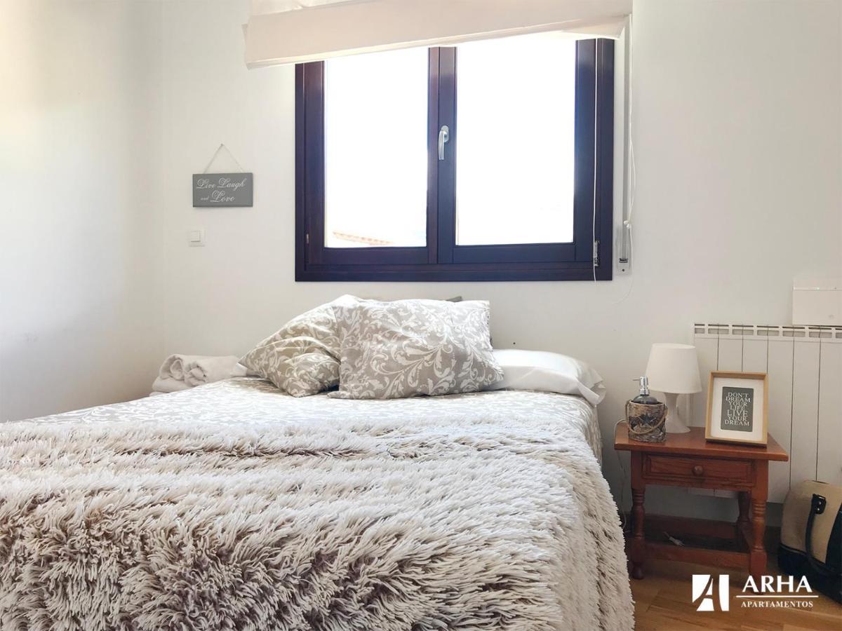 Apartamentos Arha Потес Экстерьер фото