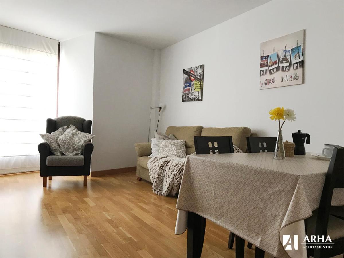 Apartamentos Arha Потес Экстерьер фото