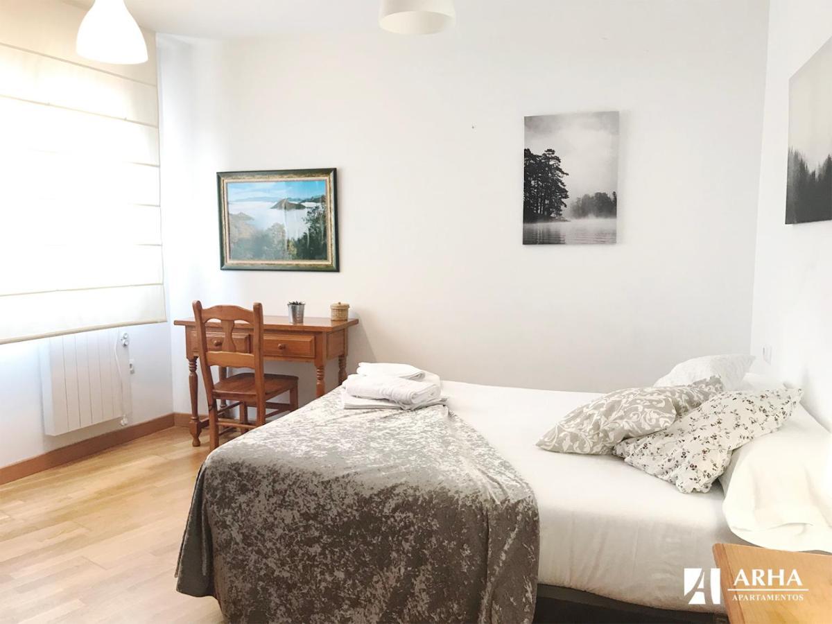 Apartamentos Arha Потес Экстерьер фото
