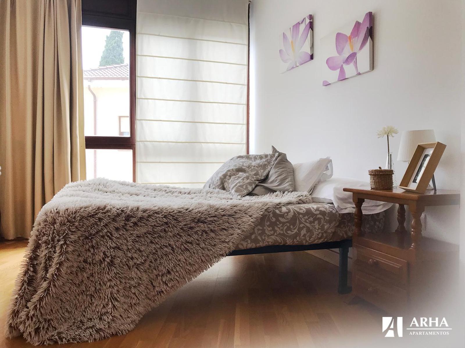Apartamentos Arha Потес Экстерьер фото